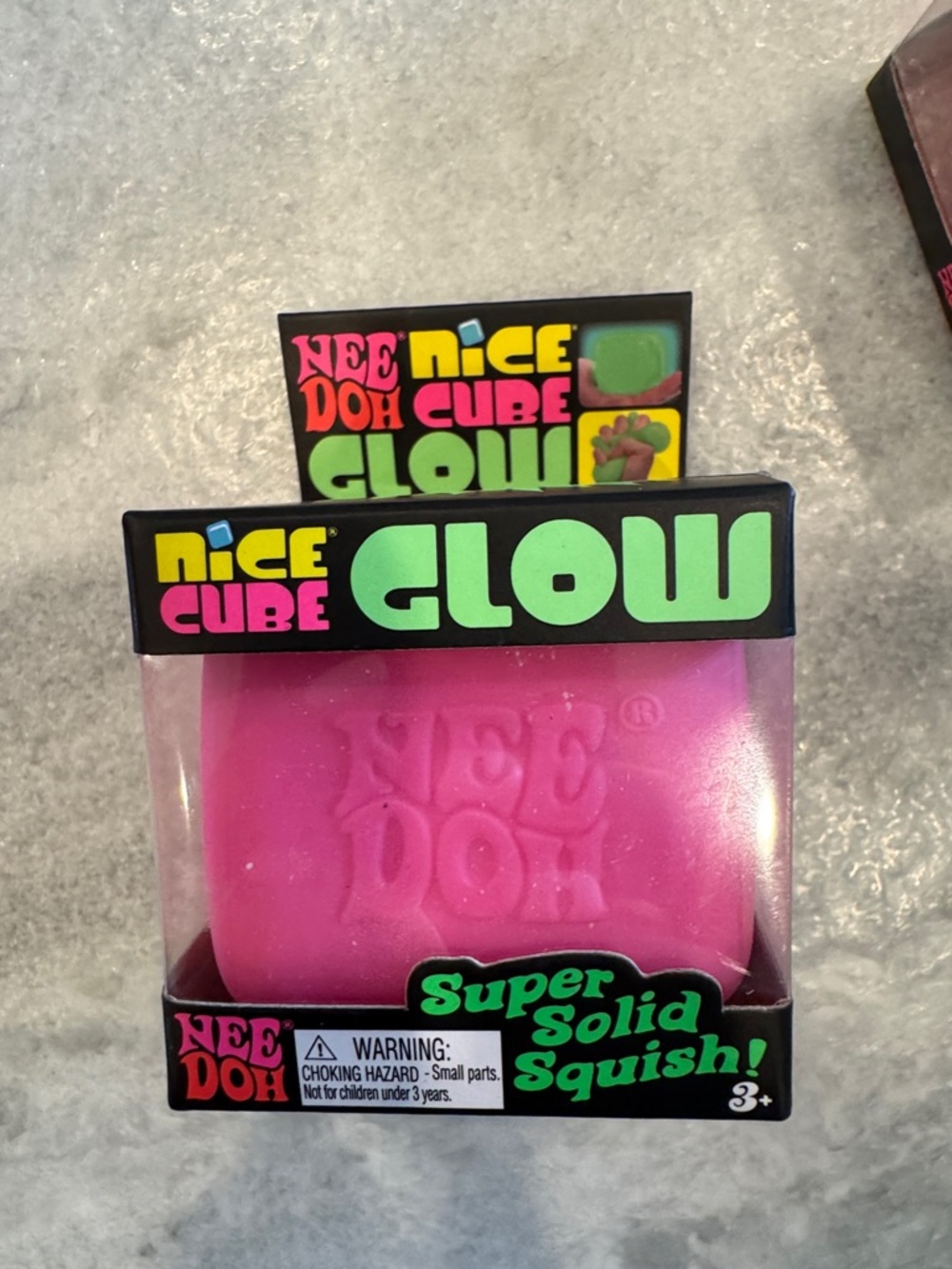 Nice Cube Glow Super Solid Squish! - Pink